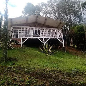 Chalet Linda Vista Pinos, Rionegro